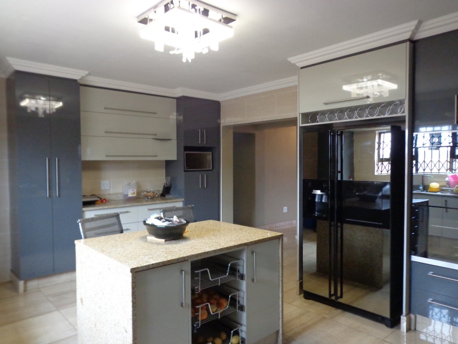 5 Bedroom Property for Sale in Serala View Limpopo