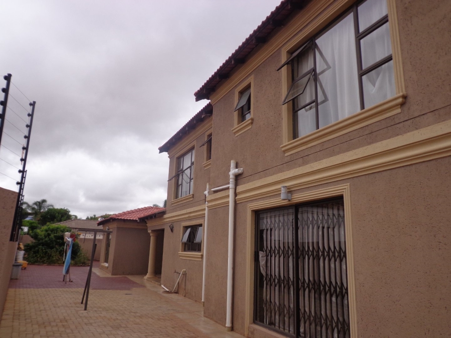 5 Bedroom Property for Sale in Serala View Limpopo