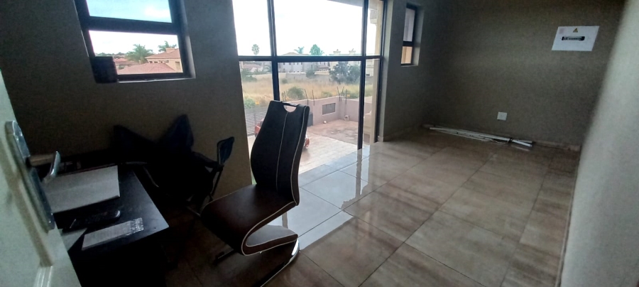 5 Bedroom Property for Sale in Serala View Limpopo