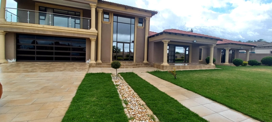 5 Bedroom Property for Sale in Serala View Limpopo