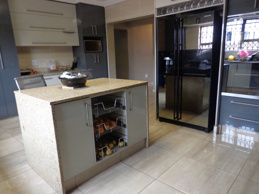 5 Bedroom Property for Sale in Serala View Limpopo