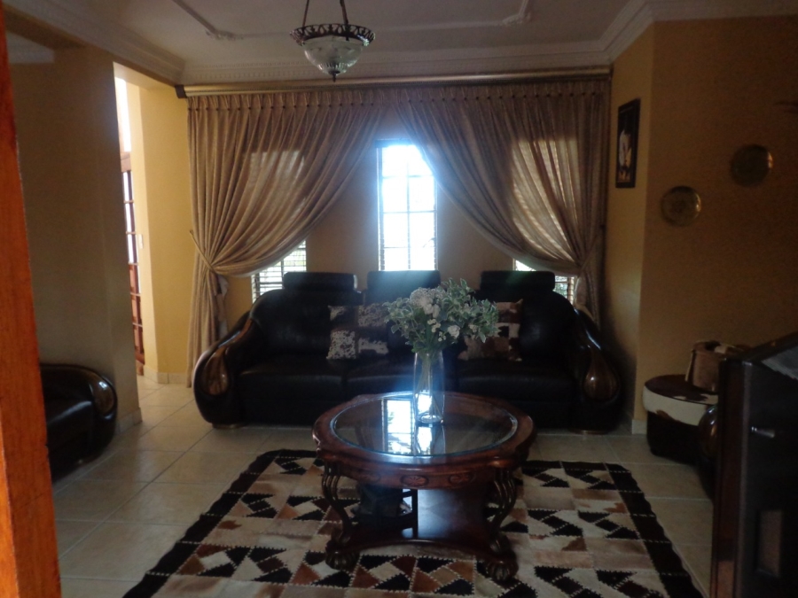 6 Bedroom Property for Sale in Sterpark Limpopo