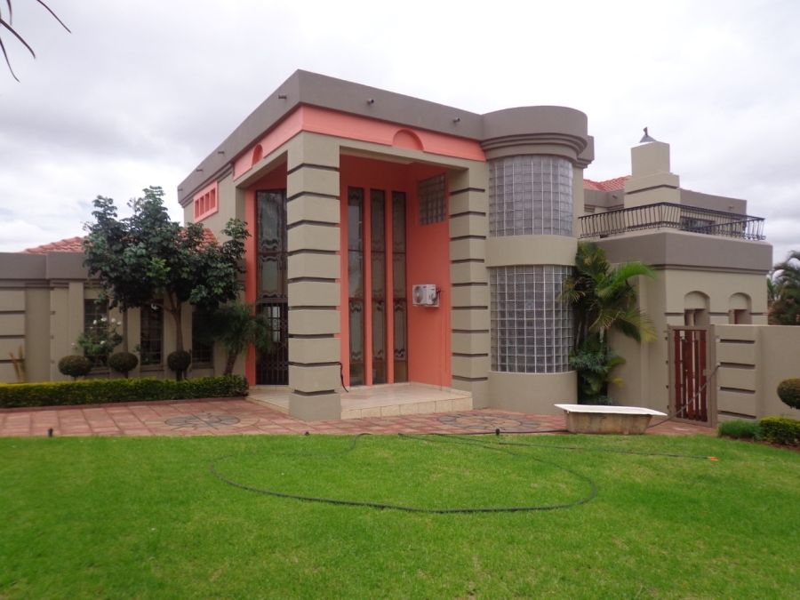 6 Bedroom Property for Sale in Sterpark Limpopo