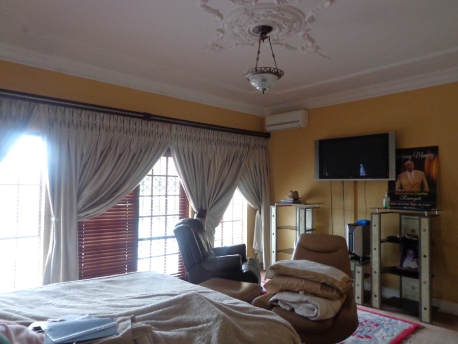 6 Bedroom Property for Sale in Sterpark Limpopo