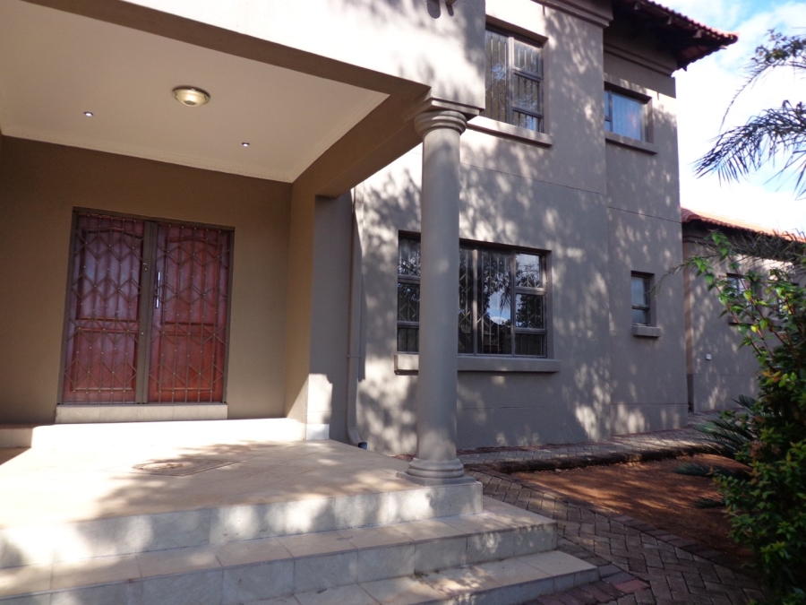 5 Bedroom Property for Sale in Thornhill Limpopo