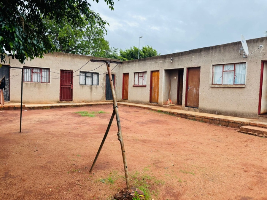 13 Bedroom Property for Sale in Lebowakgomo Zone B Limpopo