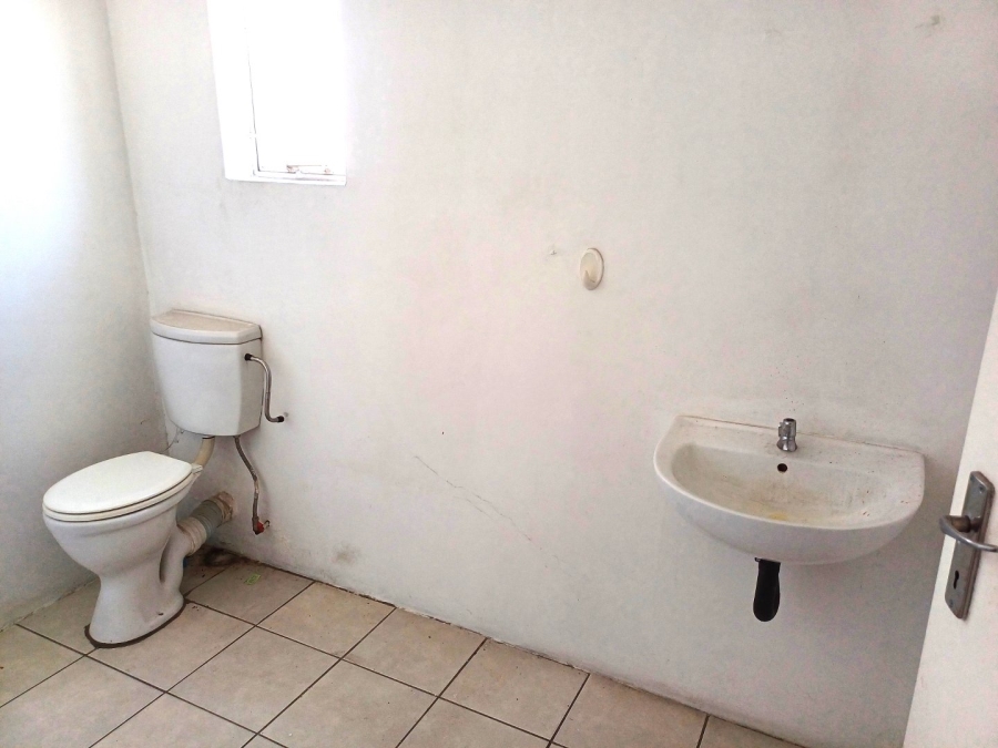 To Let  Bedroom Property for Rent in Magna Via Industrial Limpopo