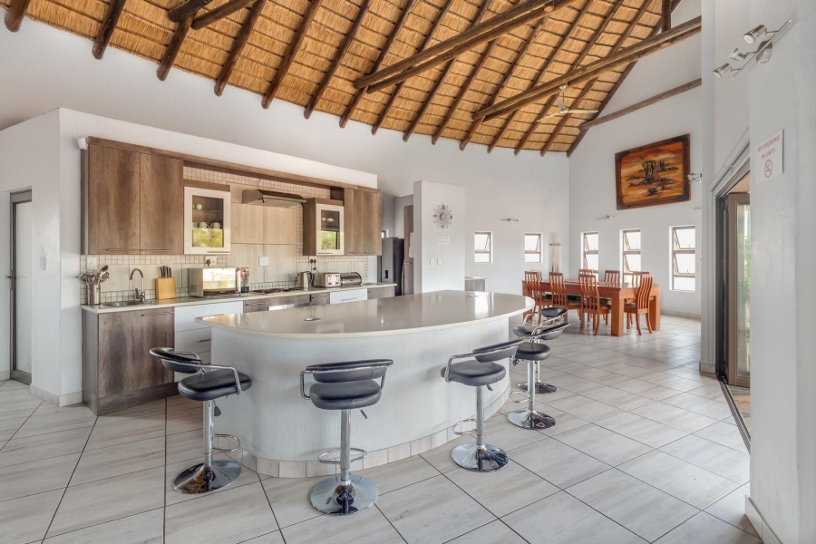 5 Bedroom Property for Sale in Zebula Golf Estate Limpopo