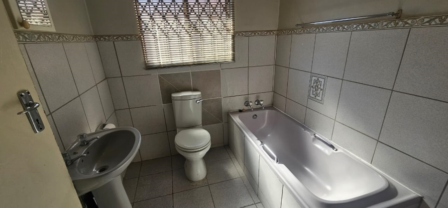 3 Bedroom Property for Sale in Bendor Limpopo