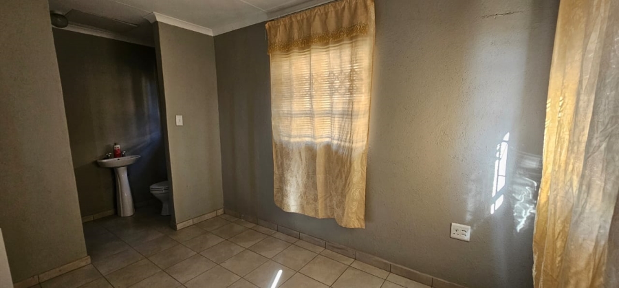 3 Bedroom Property for Sale in Bendor Limpopo