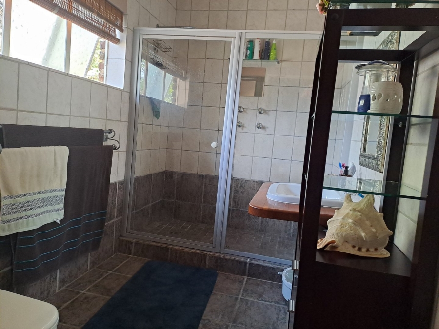 4 Bedroom Property for Sale in Myngenoegen A H Limpopo