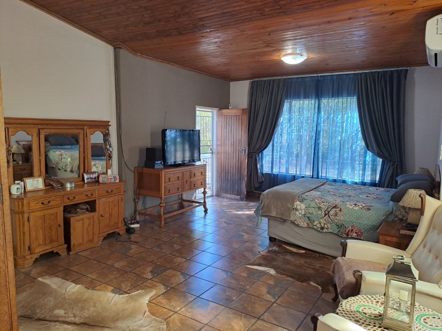 4 Bedroom Property for Sale in Myngenoegen A H Limpopo