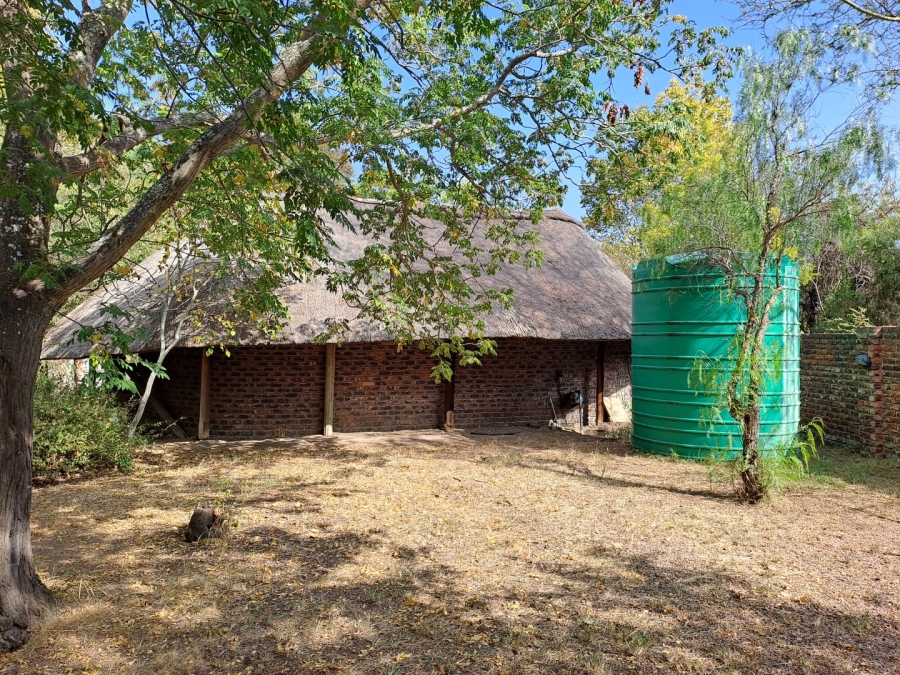 4 Bedroom Property for Sale in Myngenoegen A H Limpopo