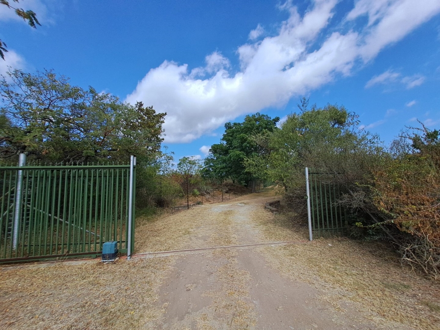 4 Bedroom Property for Sale in Myngenoegen A H Limpopo