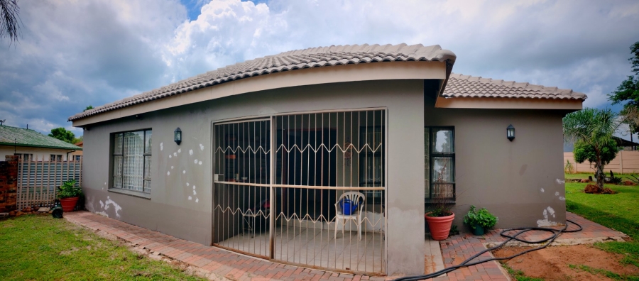 3 Bedroom Property for Sale in Modimolle Limpopo