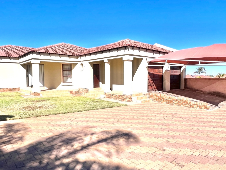 3 Bedroom Property for Sale in Bendor Limpopo