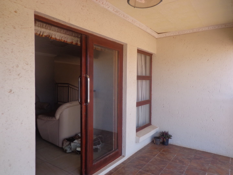 6 Bedroom Property for Sale in Flora Park Limpopo