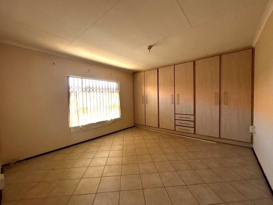 To Let 3 Bedroom Property for Rent in Ivy Park Limpopo