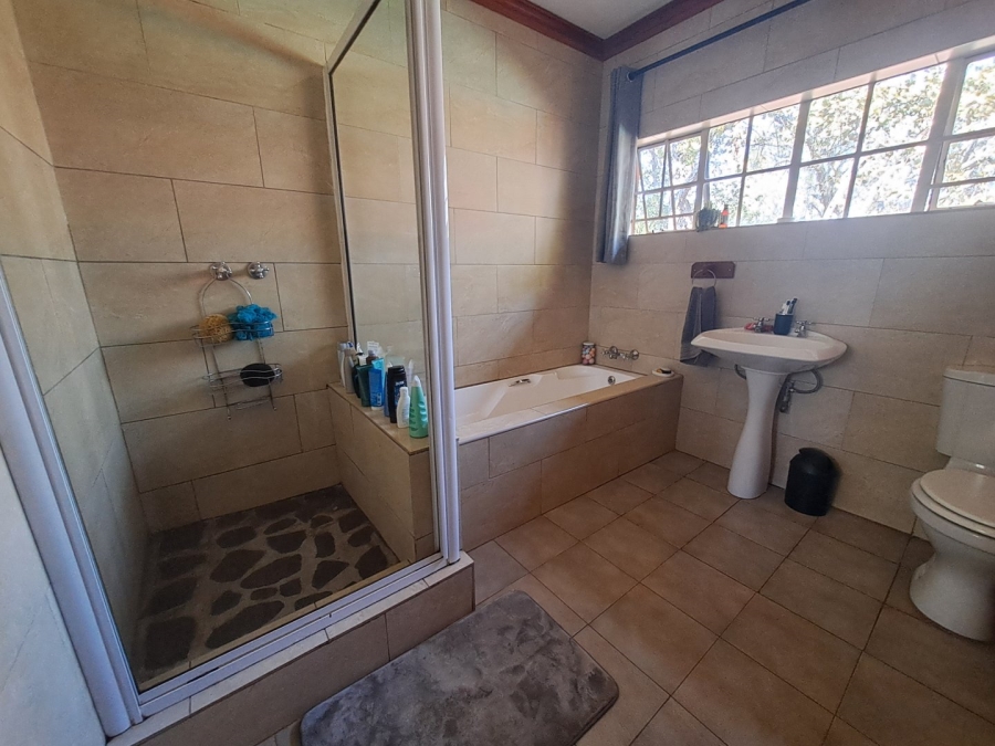 3 Bedroom Property for Sale in Dalmada A H Limpopo