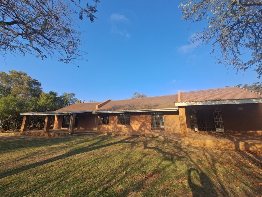 3 Bedroom Property for Sale in Dalmada A H Limpopo