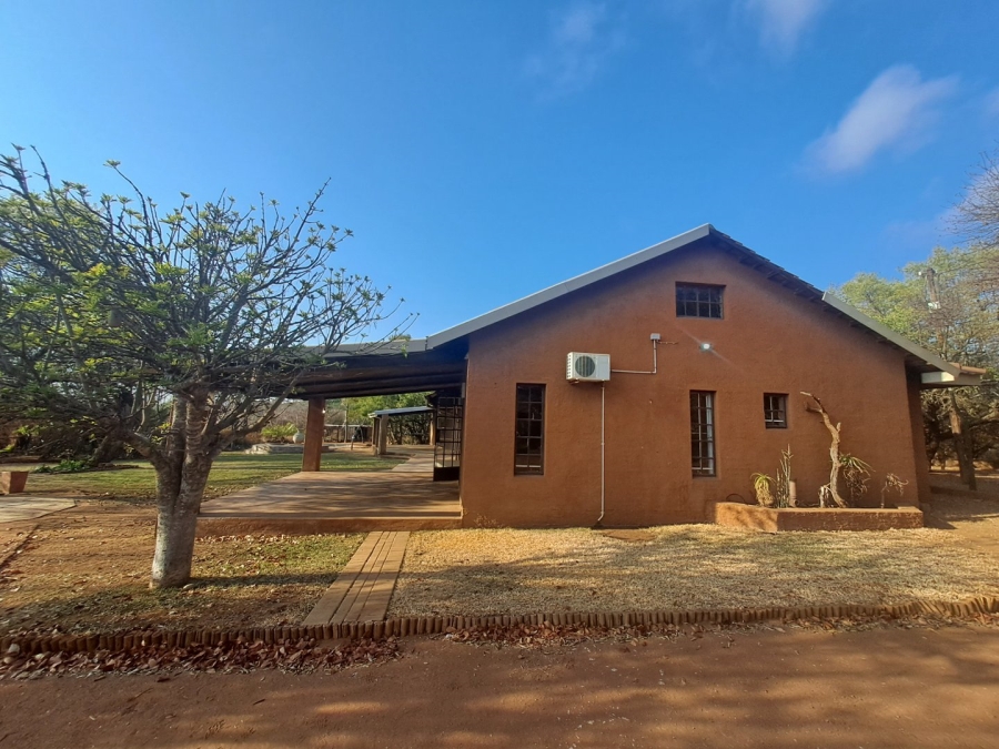 3 Bedroom Property for Sale in Dalmada A H Limpopo