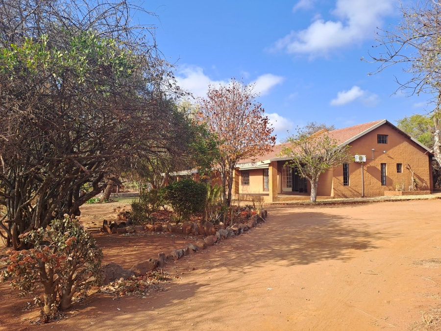 3 Bedroom Property for Sale in Dalmada A H Limpopo