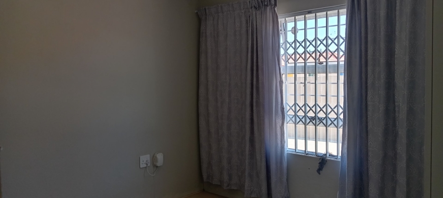 To Let 3 Bedroom Property for Rent in Southern Gateway Limpopo