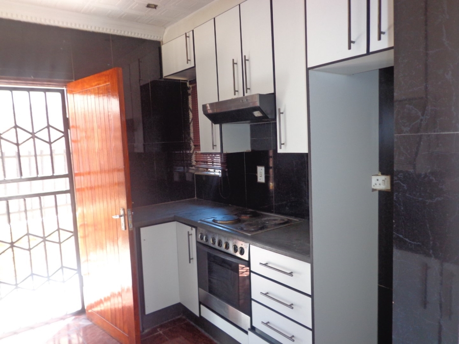 3 Bedroom Property for Sale in Lesedi Park Limpopo