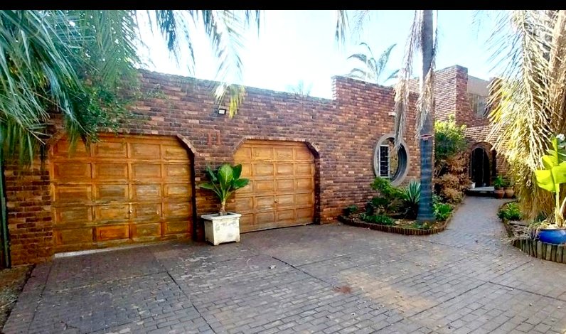 4 Bedroom Property for Sale in Sterpark Limpopo