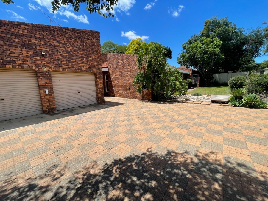 4 Bedroom Property for Sale in Sterpark Limpopo