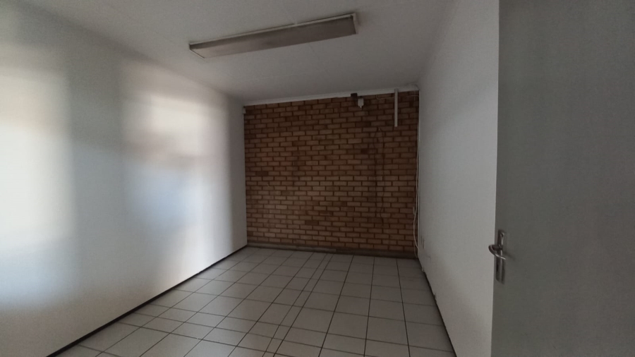 To Let commercial Property for Rent in Polokwane Industria Limpopo