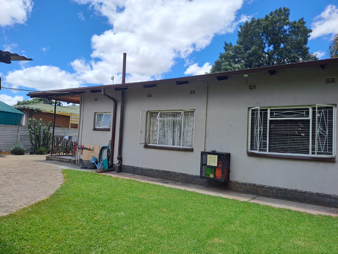 5 Bedroom Property for Sale in Annadale Limpopo