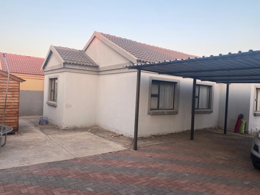 3 Bedroom Property for Sale in Rethabile Gardens Limpopo