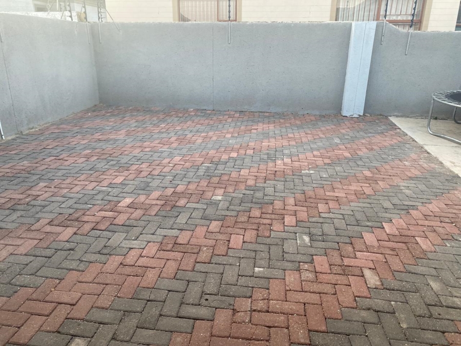 3 Bedroom Property for Sale in Rethabile Gardens Limpopo