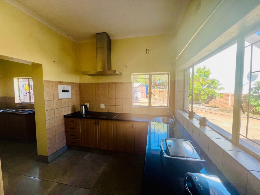 4 Bedroom Property for Sale in Sterpark Limpopo