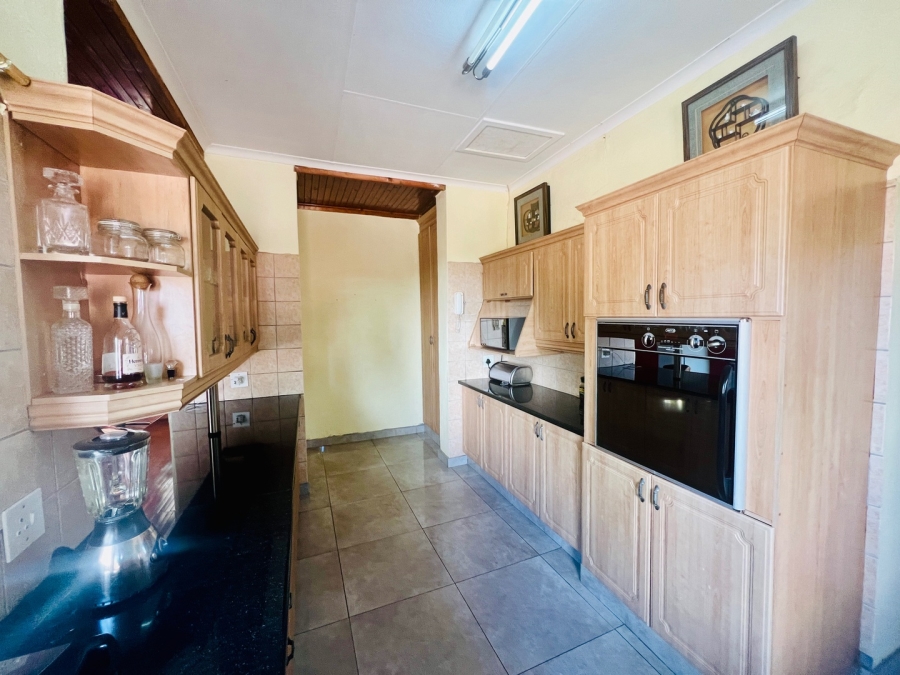 4 Bedroom Property for Sale in Sterpark Limpopo