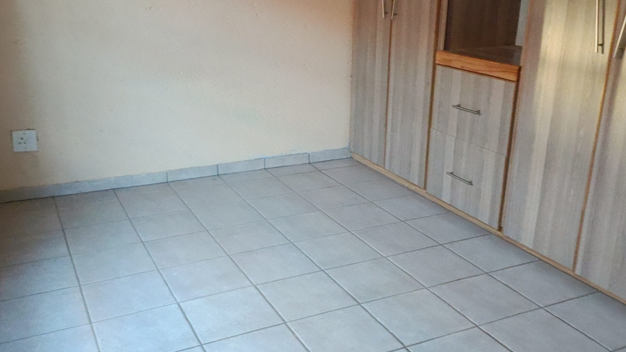 To Let 3 Bedroom Property for Rent in Emdo Park Limpopo