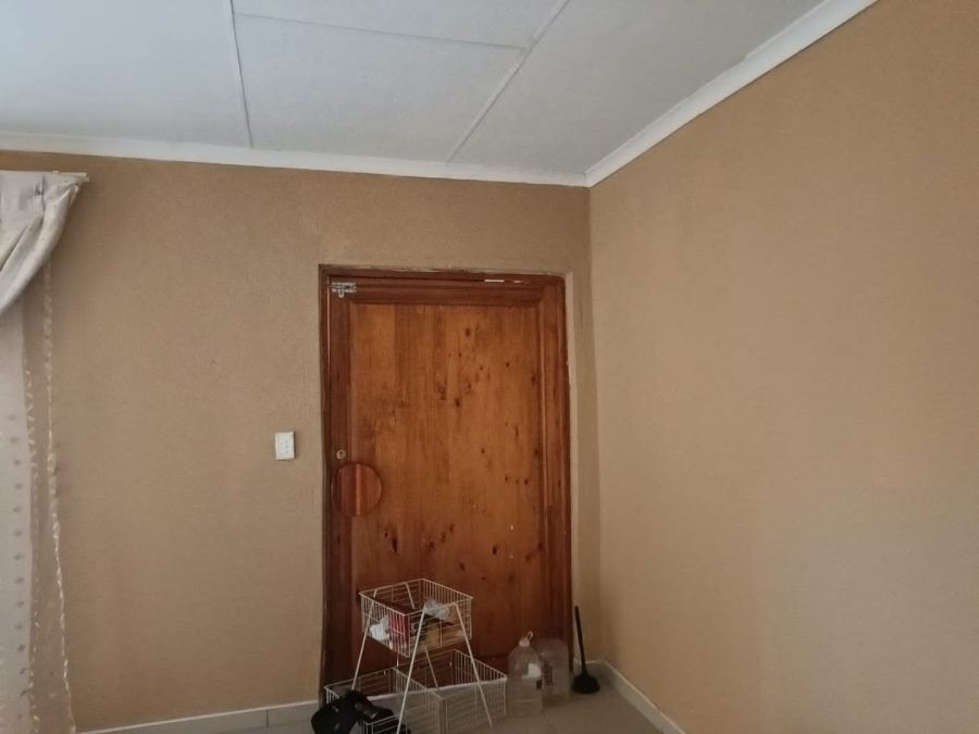 To Let 3 Bedroom Property for Rent in Ivydale Limpopo