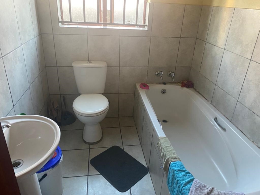 3 Bedroom Property for Sale in Rethabile Gardens Limpopo