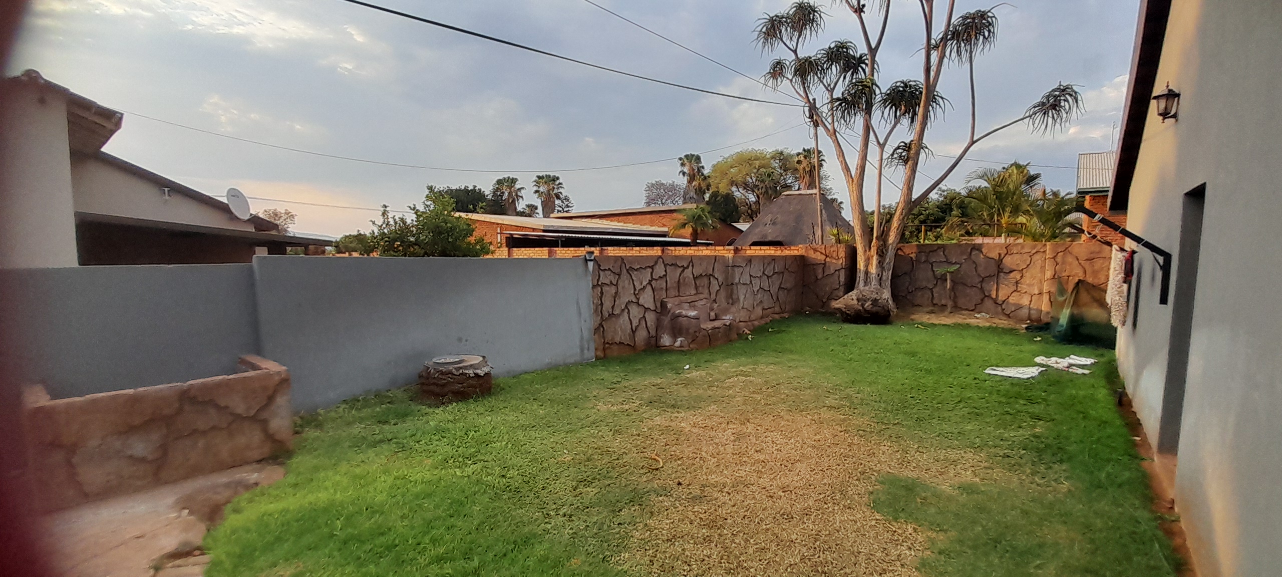 To Let 5 Bedroom Property for Rent in Impala Park Limpopo