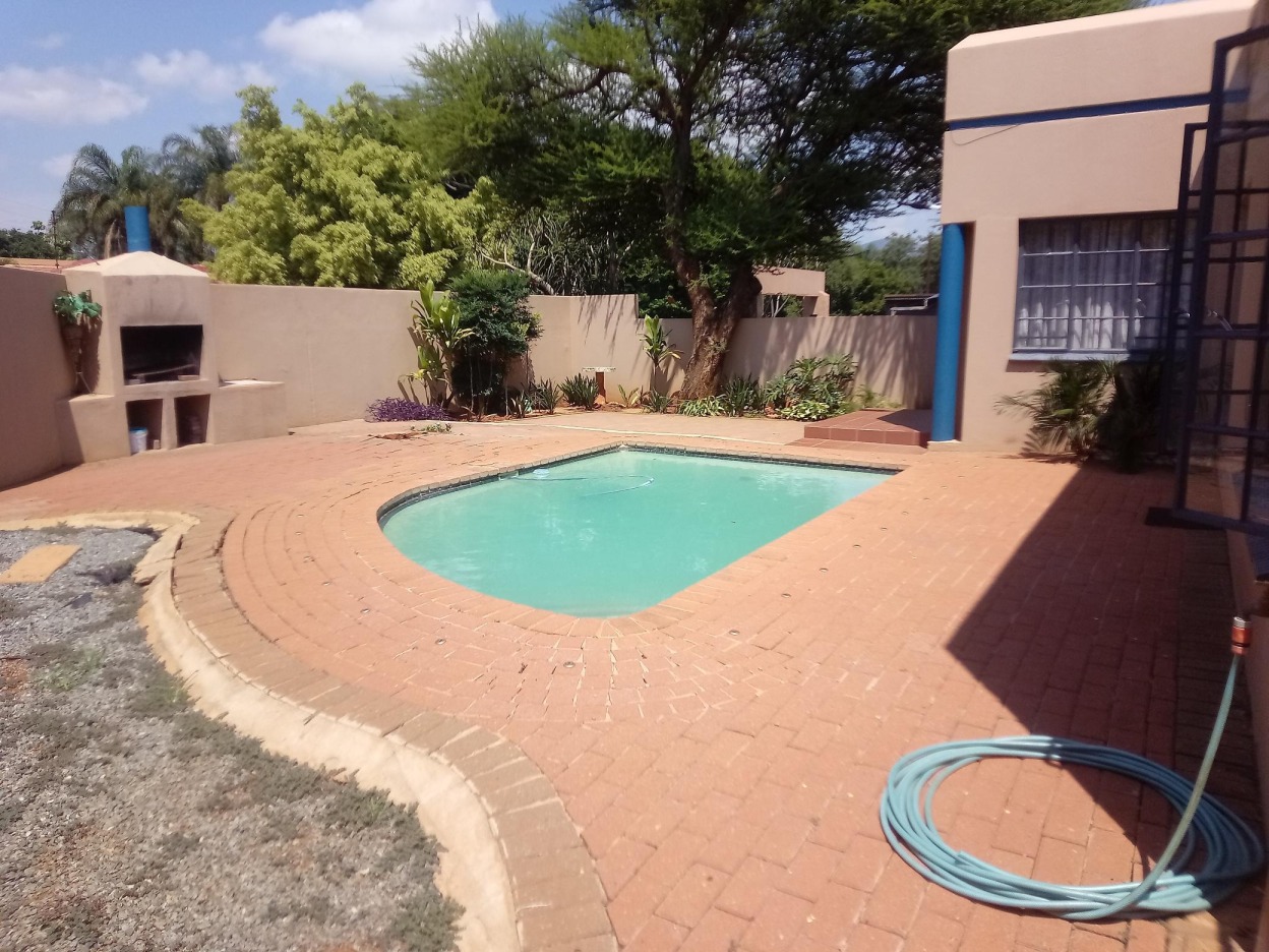 3 Bedroom Property for Sale in Chroompark Limpopo