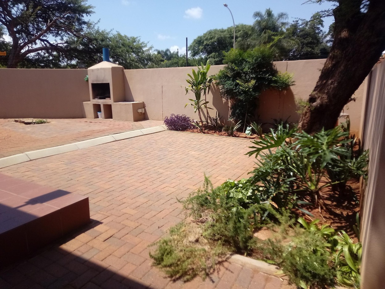 3 Bedroom Property for Sale in Chroompark Limpopo