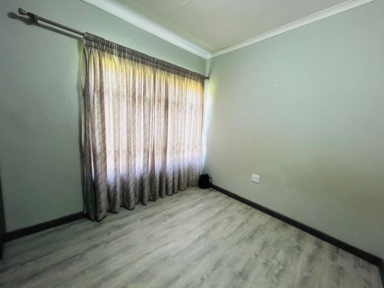 To Let 4 Bedroom Property for Rent in Chroompark Limpopo