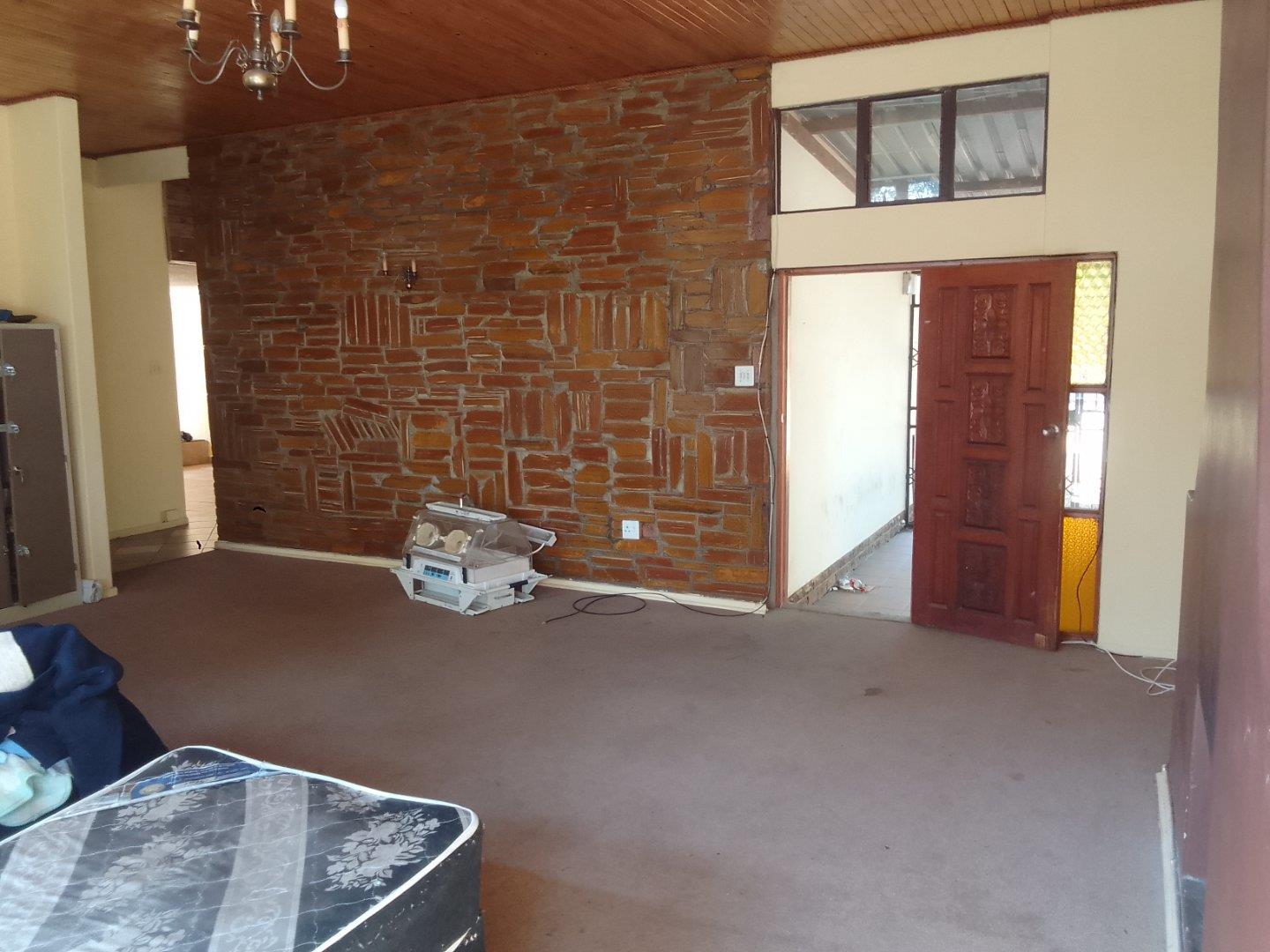 5 Bedroom Property for Sale in Eduan Park Limpopo