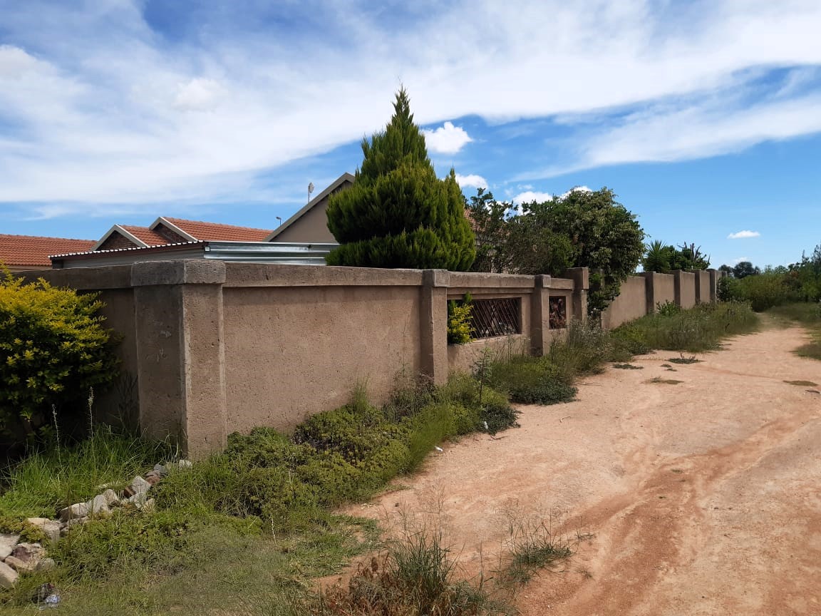 To Let 2 Bedroom Property for Rent in Rethabile Gardens Limpopo