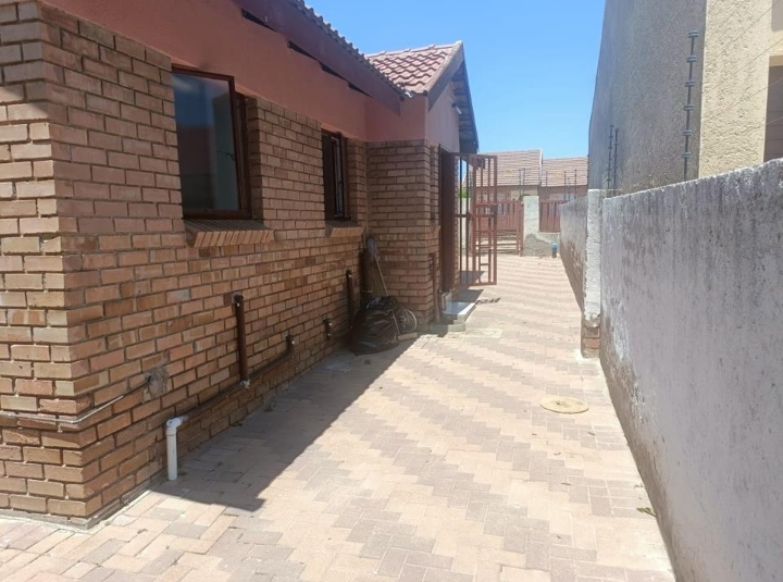 3 Bedroom Property for Sale in African Jewel Limpopo