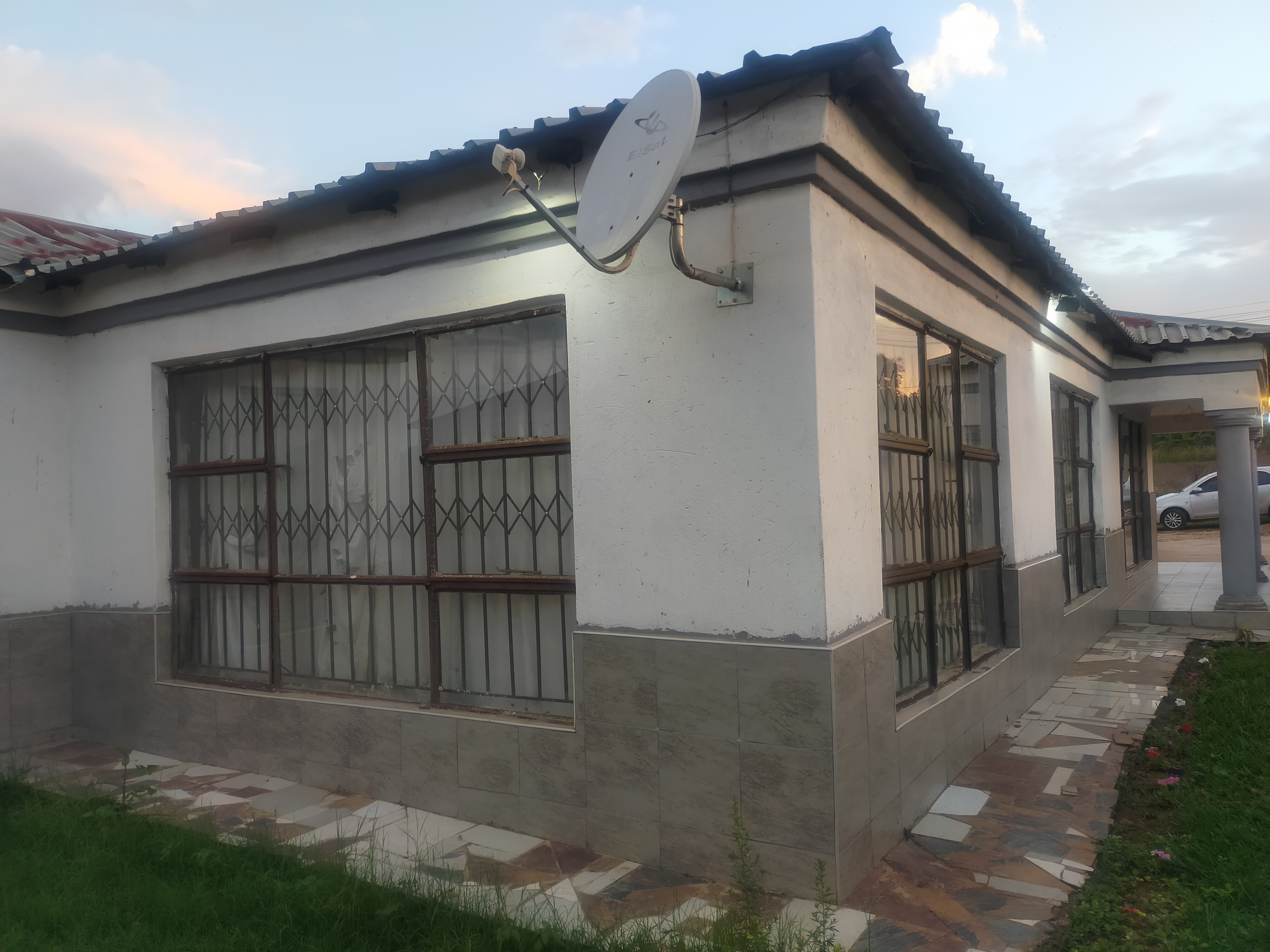 4 Bedroom Property for Sale in Shayandima Limpopo