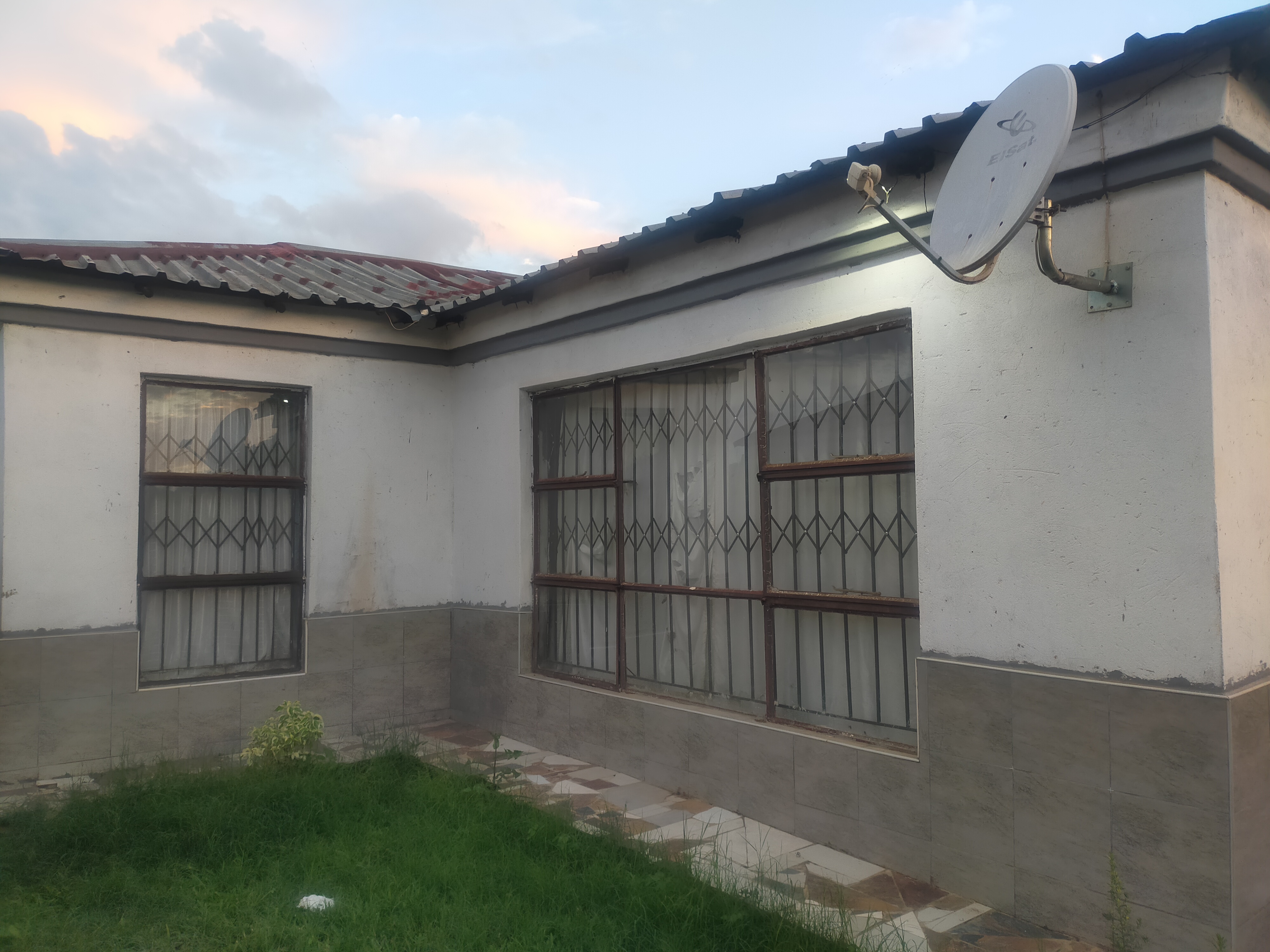 4 Bedroom Property for Sale in Shayandima Limpopo