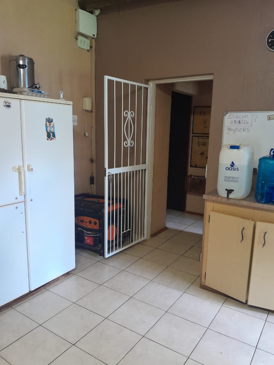 10 Bedroom Property for Sale in Elmadal AH Limpopo