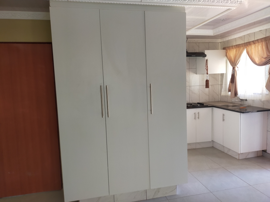 To Let 1 Bedroom Property for Rent in Thohoyandou Limpopo